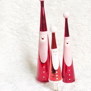Santa Claus Holiday Ceramic Cones Set